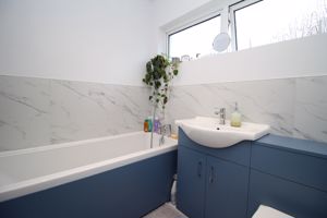 Four Piece Bathroom- click for photo gallery